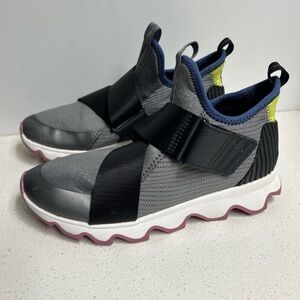 Sorel Kinetic Quarry Gray Mesh Sneakers Size 7